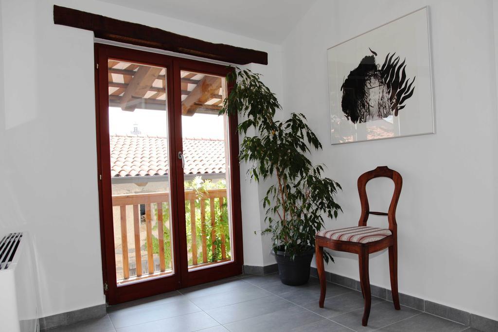 Boutique Hotel Dvor Dobrovo Chambre photo